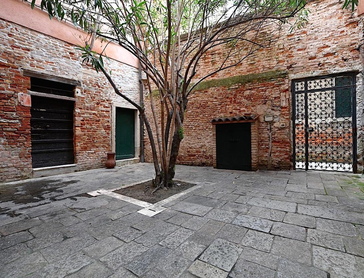 Chandeliers Apartment Veneza Exterior foto