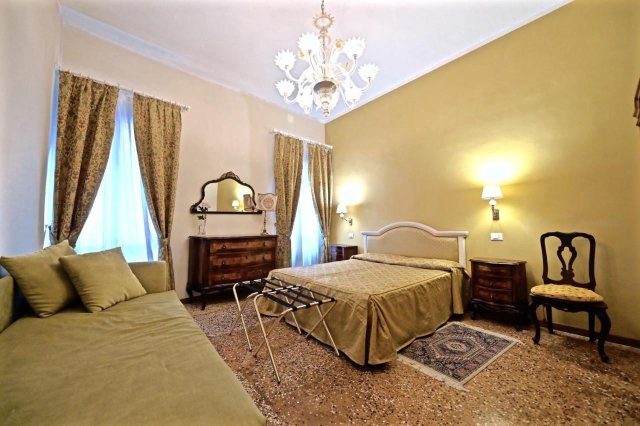 Chandeliers Apartment Veneza Exterior foto